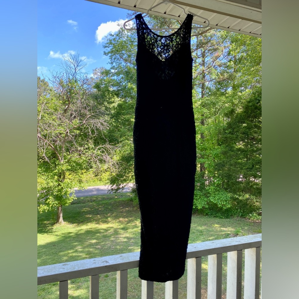Carmen Marc Valvo Fully Beaded Gown, bought in 1994, dress weighs 1 lb 11oz